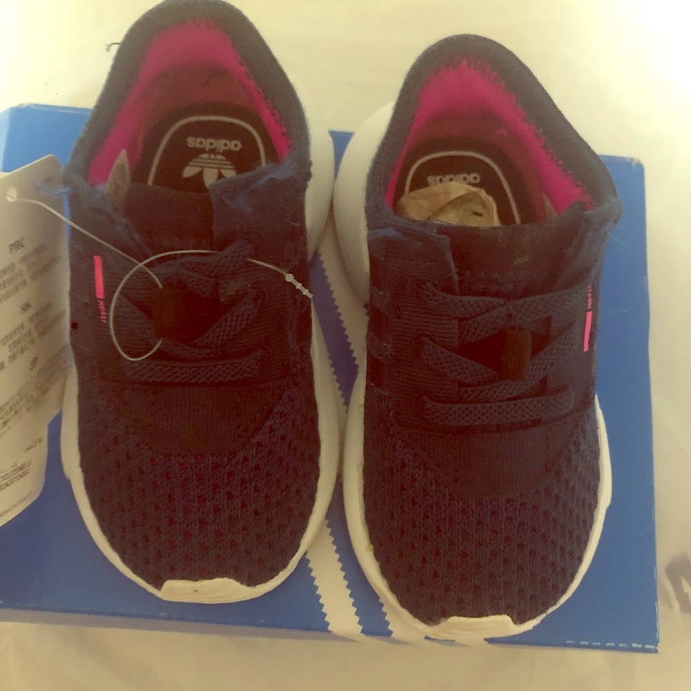 Toddler Adidas PODS Size 5 C + free surprise NWOT
